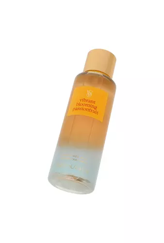 Victoria`s Secret Vibrant Blooming Passionfruit Body Mist 250ml 3